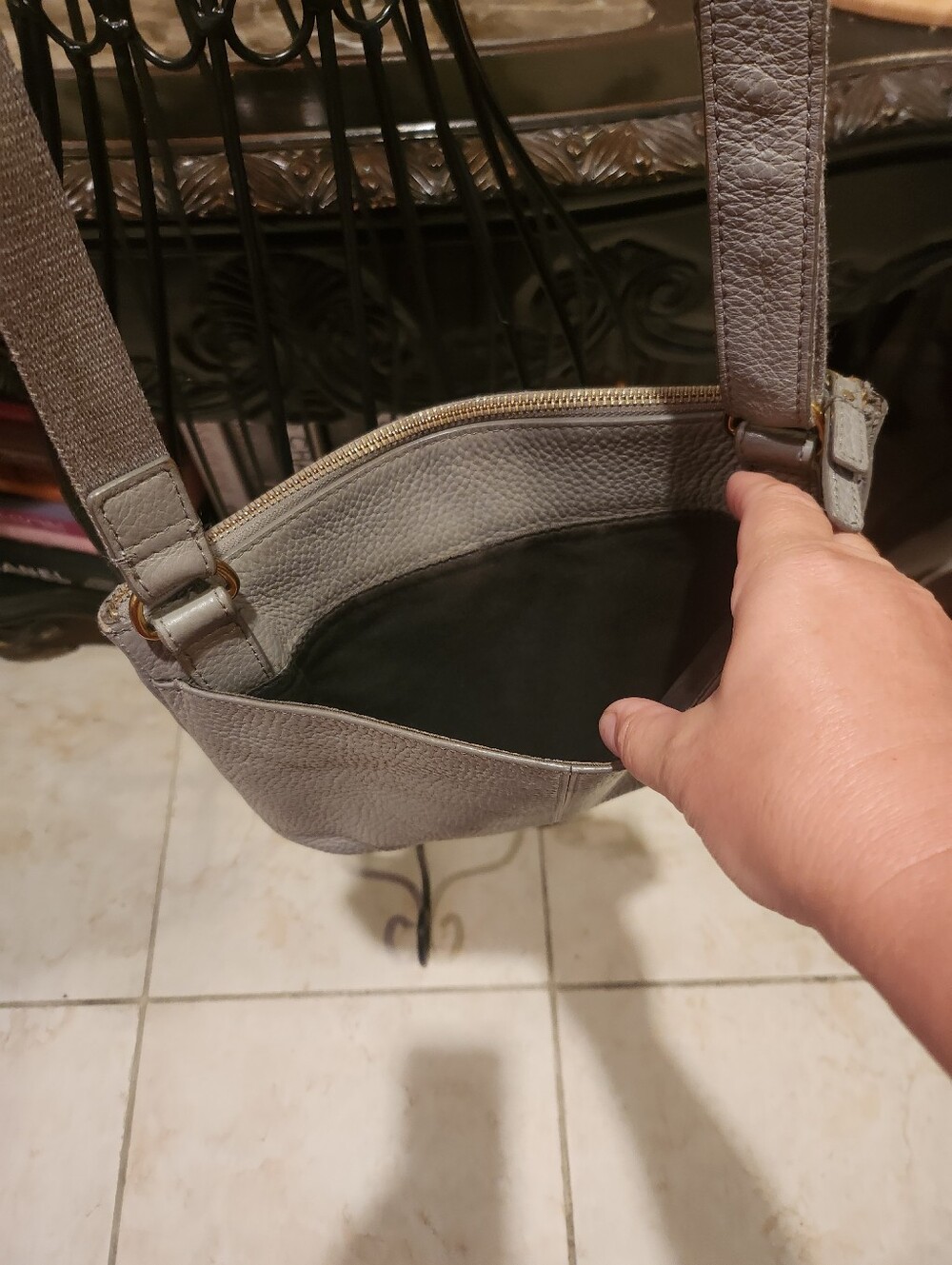 Fossil pebbled leather crossbody bag - Picture 5 of 8